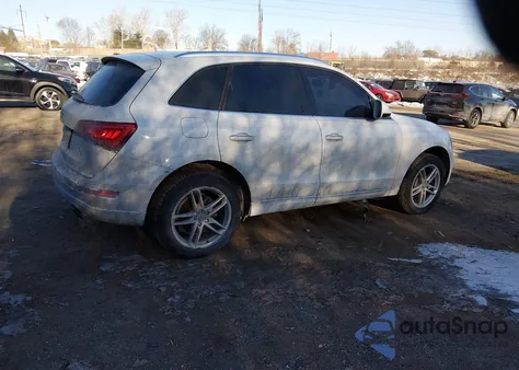 2015 Audi Q5 2.0T Premium z USA, uszkodzony, nr VIN WA1LFAFP9FA145914